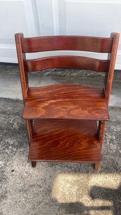 Stokke Tripp Trapp high chair walnut brown