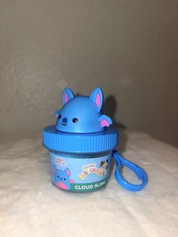 squishmallow CLOUD SLIME keychain