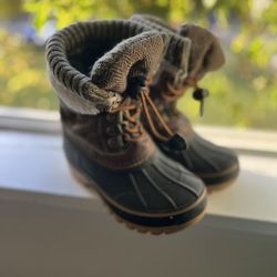 Boys Size 9 Rain/Snow Boots