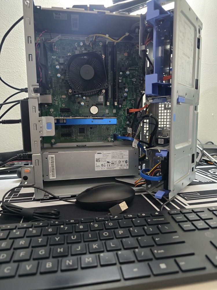 Gaming pc desktop computer low budget intel i5, wx 2100, 12 gb ram, ssd, wifi bundle