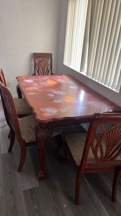 Solid table wood