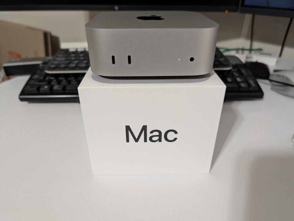 Apple Mac Mini M4 16g Ram 256 SSD