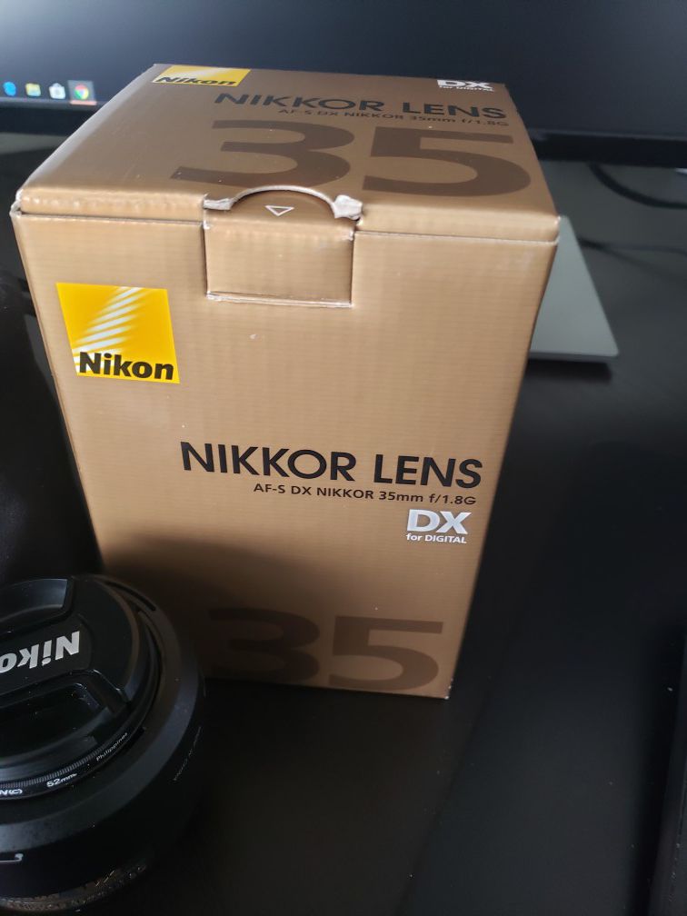 Nikon camera dslr 35mm 1.8 lens