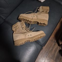 Military Or Military Style Boots