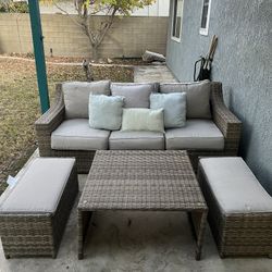 Outdoor Patio Sofa Coffee Table And Ottomans