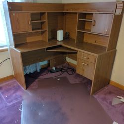 Large Corner Computer Desk.
