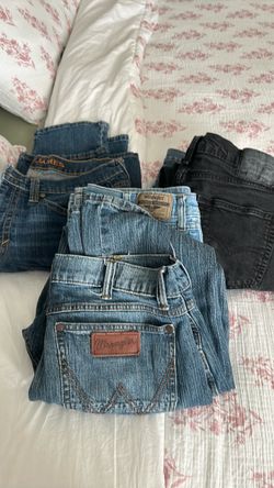 Men's Jeans – Wrangler Cody James Levi’s 10 pairs for only $100