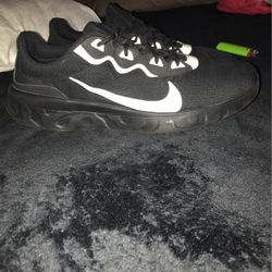 Nike Element Shoes Size 12  45 Bucks