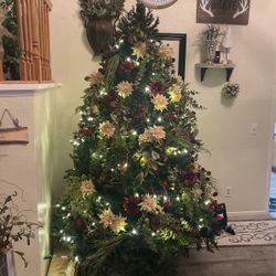 Xmas Tree And Ornaments