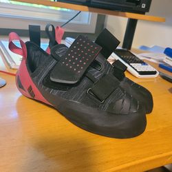 BD Zone LV Climbing Shoes Mens 10 for Sale in Woodinville, WA - OfferUp