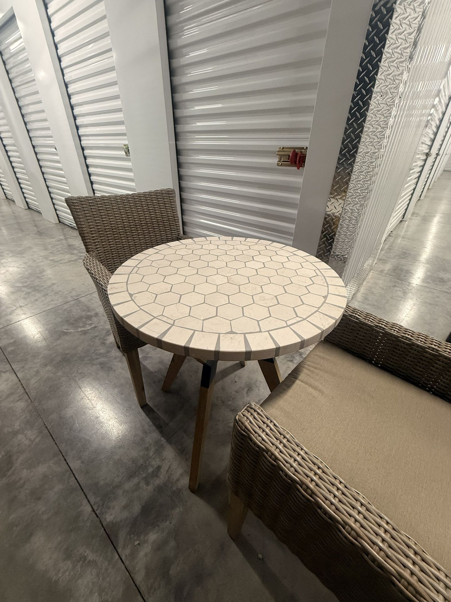 Nautica Outdoor Patio Furniture 3 Piece Set - 1 Table, 2 Chairs. New. Outdoor Rug also included