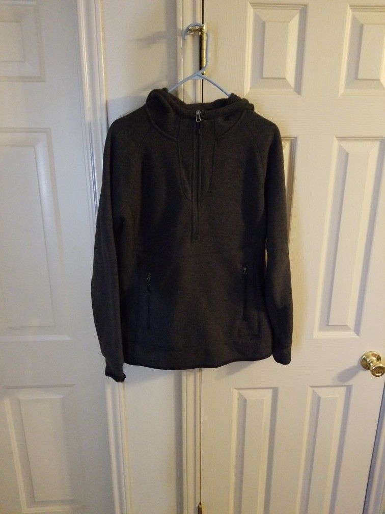 Ladies Fleece Pullover With Hood