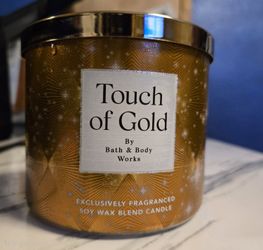 A Touch Of Gold 3 Wick Candle 