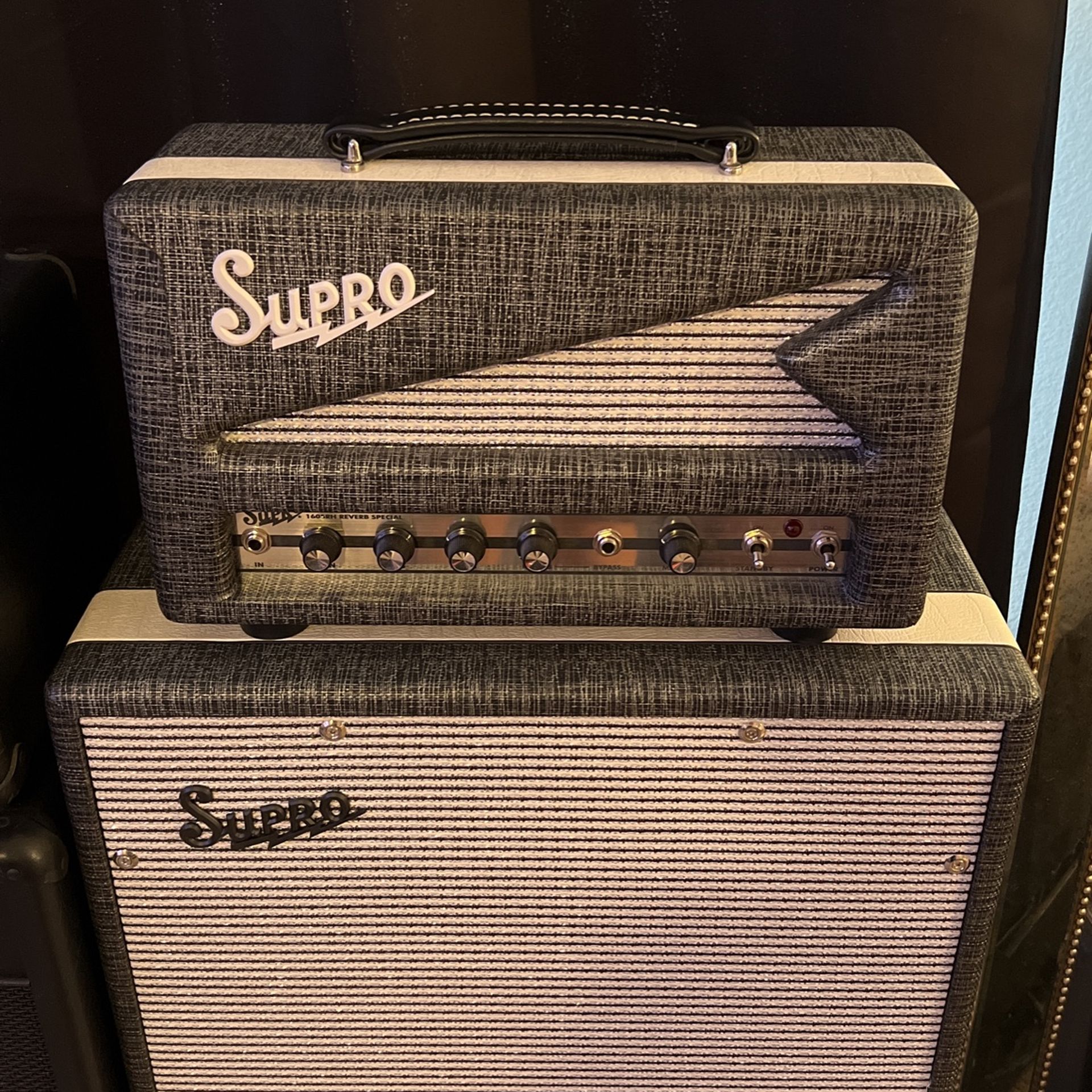 Supro 1605 RH Reverb Head