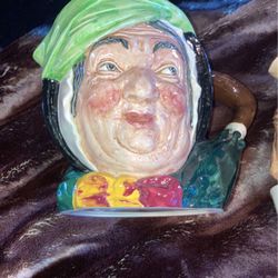 ROYAL DOULTON Sairey Gamp Character Toby Jug 3 1/4" tall vintage Made in England