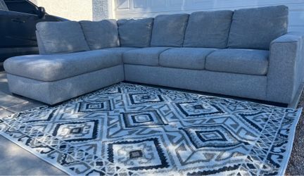 Living Spaces Gray Sectional with Chaise – FREE Delivery!