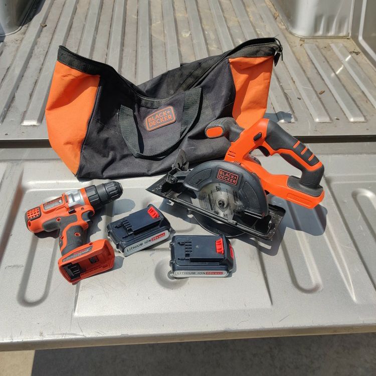 BLACK+DECKER 20V MAX Cordless Drill/Driver + Circular Saw Combo Kit for  Sale in Smithville, TX - OfferUp