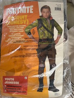 Boys Halloween costume size large 10-12 Fortnite recruit (jonesy)
