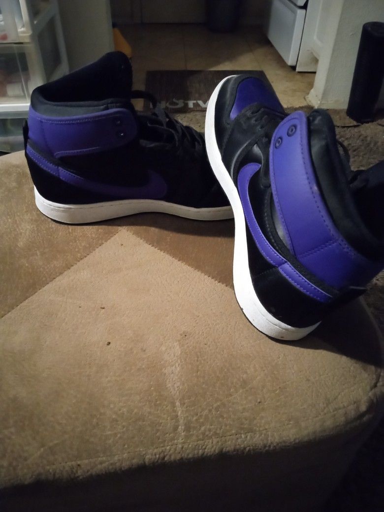 Air Mike's. Purple And Black 