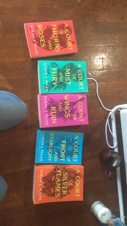 A Court of Thorns and Roses Series