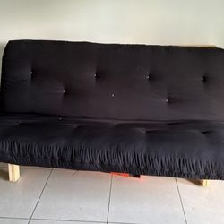 Black Futon Blonde Wood 
