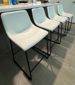 Barstool set (4) from Ashley Furniture