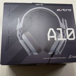 A 10 Logitech Gaming Headphones