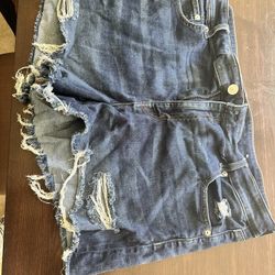 Shorts Size 16