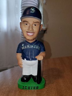 Ichiro bobblehead