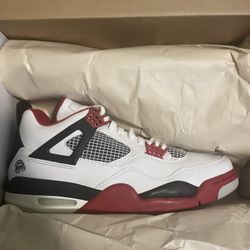 Air Jordan 4 Fire Red Mars Size 10.5