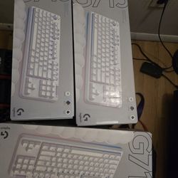 Wireless Gaming Keyboard G715 