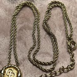 CD logo women’s necklace