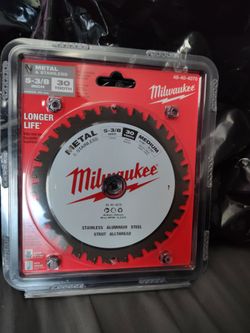 Milwaukee Teeth Ferrous