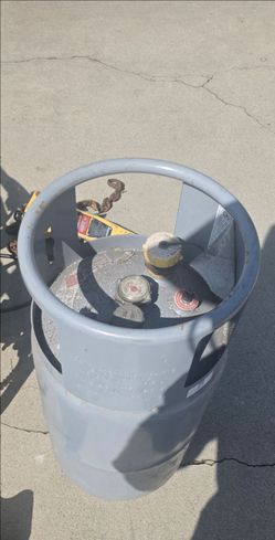 Propane tank