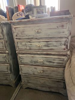 Dresser 5 drawer