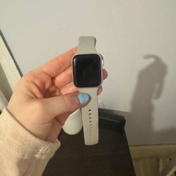Apple Watch SE