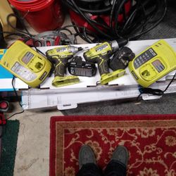 Ryobi Set 18 V