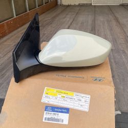 2012-2017 Hyundai Accent Oem Right Side Door Mirror