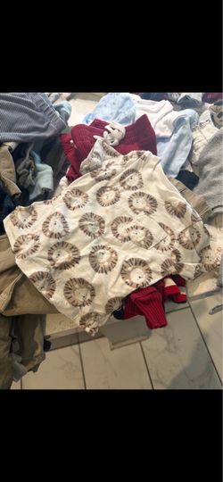 Infant clothes newborn to 3 months