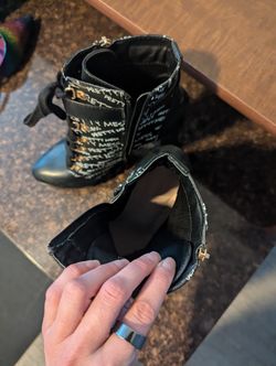 Rocker Boots
