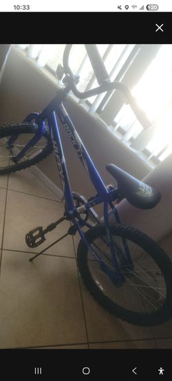 Huffy bike.