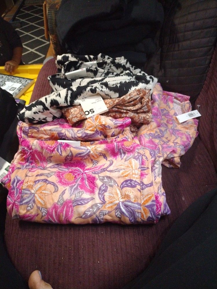 Nwt Wide Leg Lg And Xl