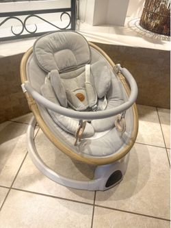 Baby swing