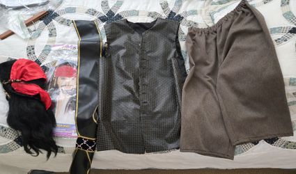 Custume Made, Men's GENTLY USED Multi Pieace Pirate Costume With Coat, REN. FAIRE