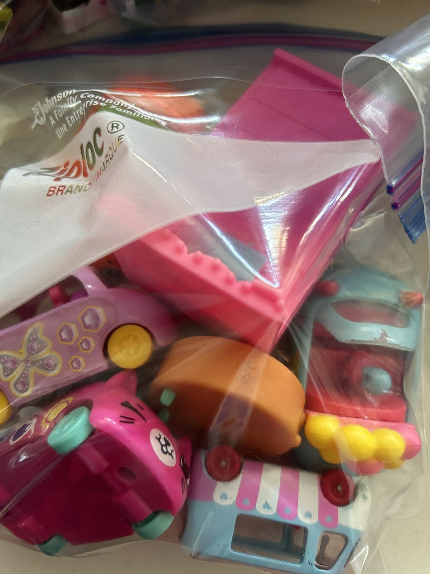 Shopkins And Mini Brands 