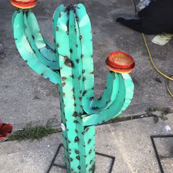 Yard Decoration Metal Cactus
