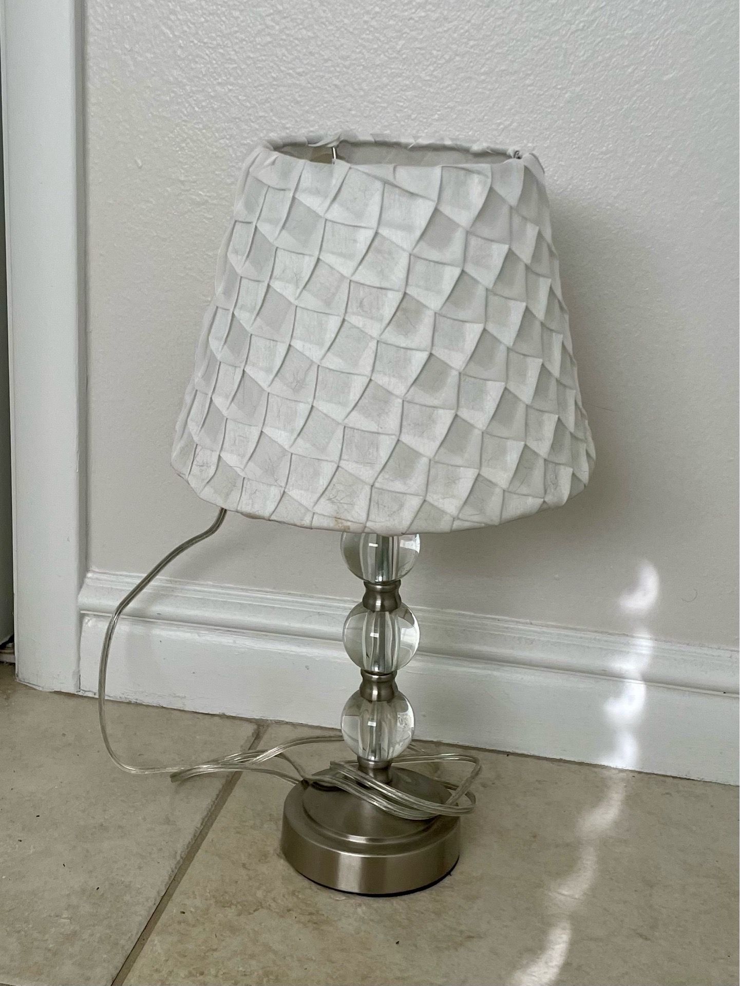 Decorative table lamp