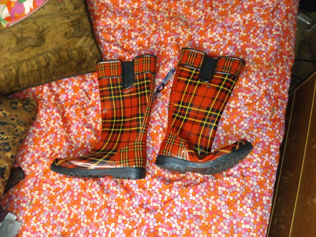 Sperry Top-Sider Rain Boots for Sale.   