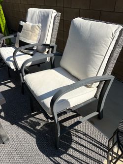 Outdoor Patio Chairs with Cushions