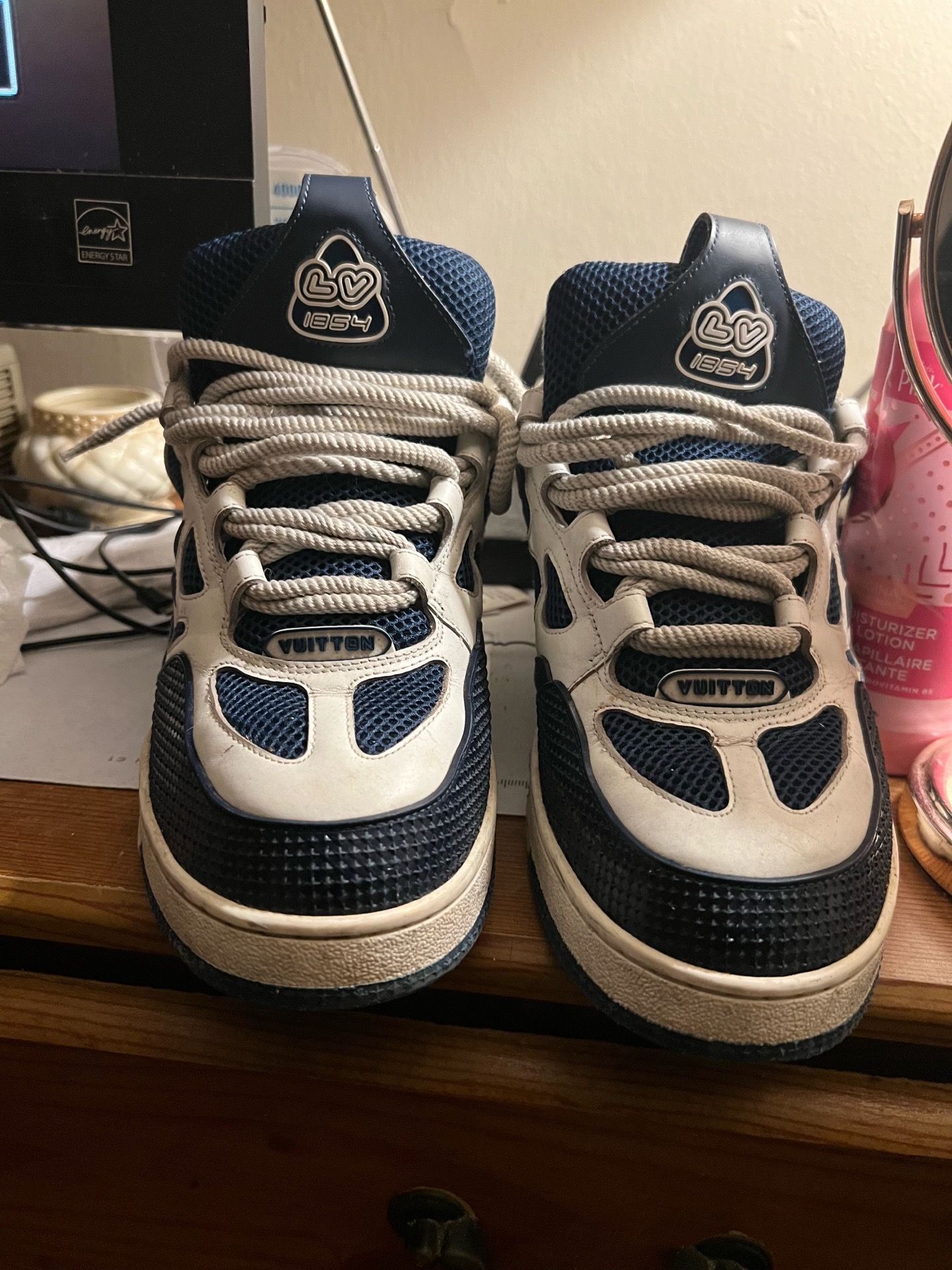 LV SKATE